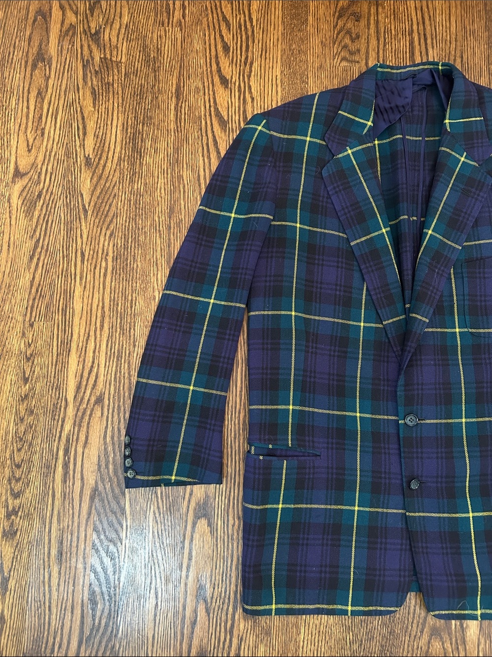 Vintage Plaid Blazer - Picture 3 of 10